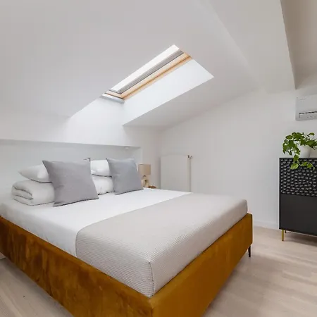 With Mezzanine - Augustianska 1 *